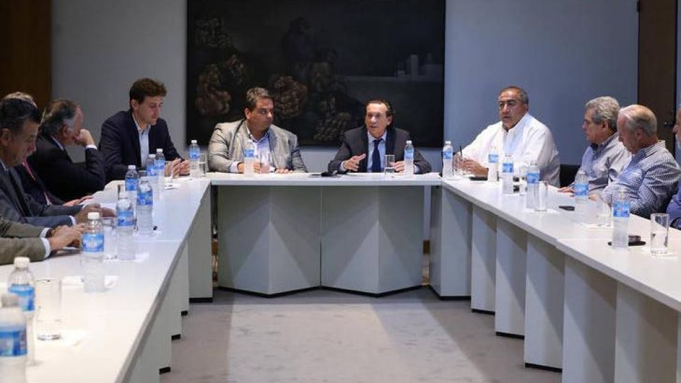 Luego de la negociación, se diluye la amenaza del paro.