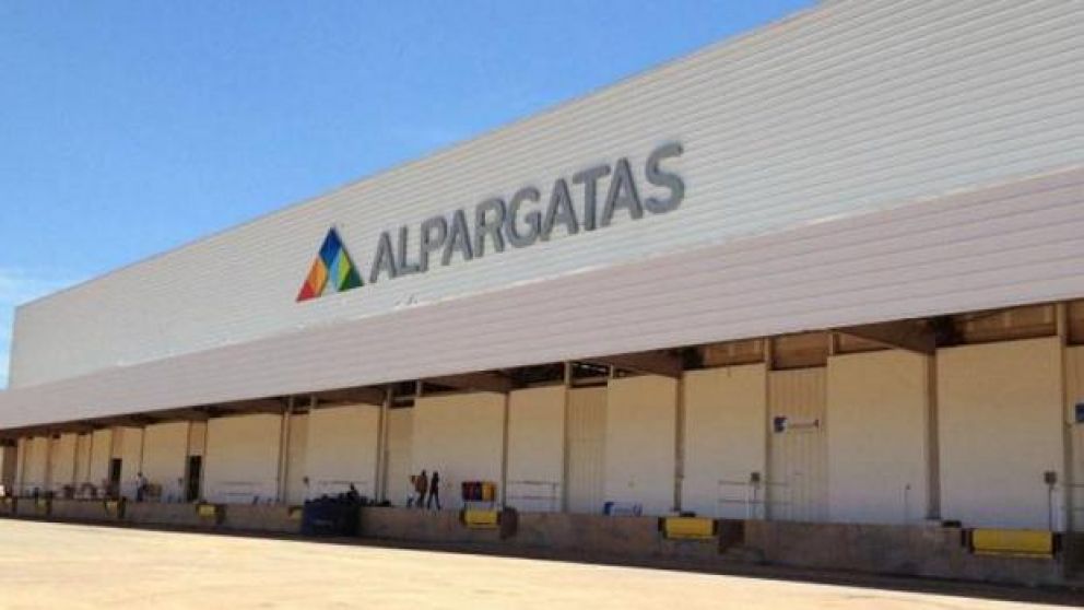 La empresa de capitales brasileños busca "reestructurarse".