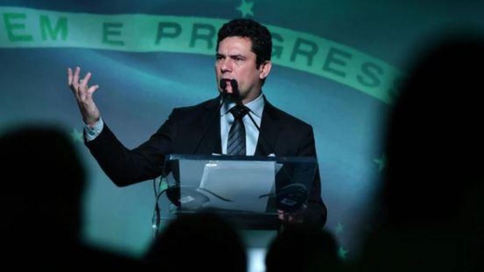 El juez condenó a Lula en 2017 a 9 años de prisión y no lo dejó presentarse a elecciones.