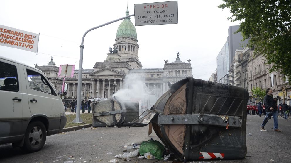 Las calles reflejan el desconcierto político.