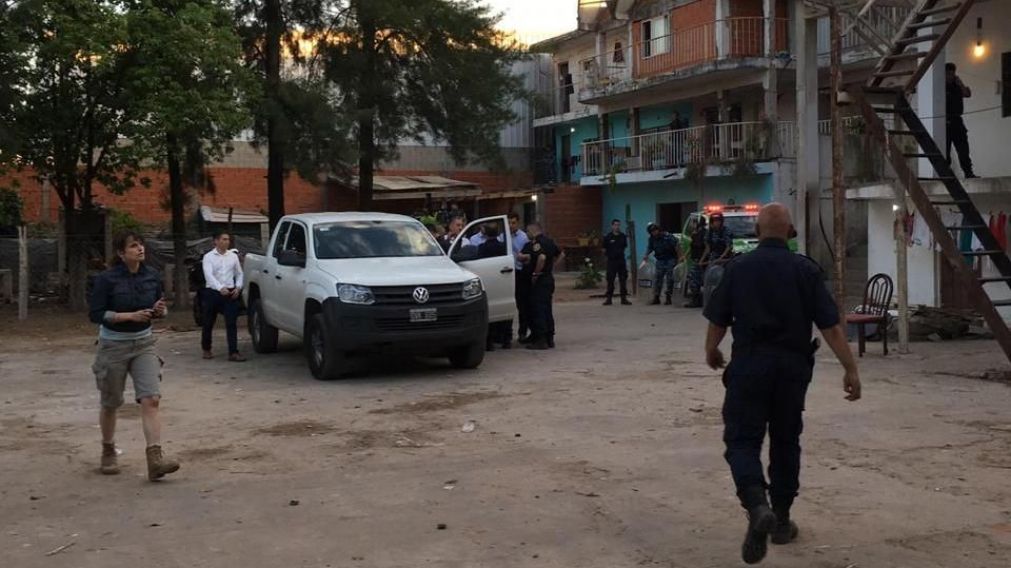 El predio de San Miguel, pas� de ser un "club barrial" a un bloque de casas usurpadas.
