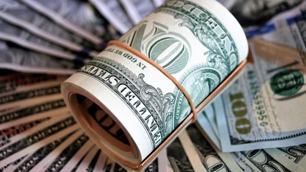 La divisa estadounidense creció gracias a la alta demanda y las bajas tasas de interés.