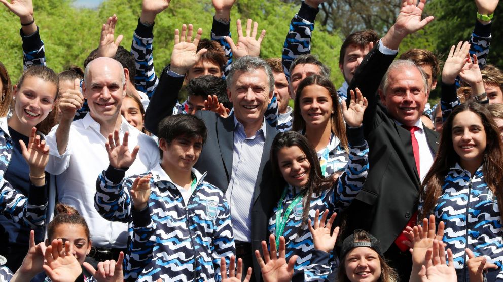 Recibió a la delegación nacional en la Quinta de Olivos.