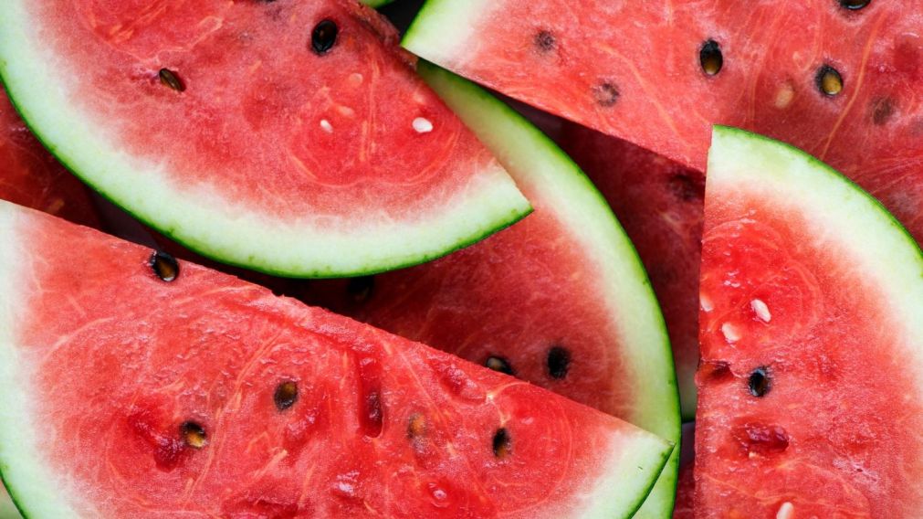 ¡No tires la cáscara de sandía! Así podés convertirla en un verdadero superalimento (Freepik).