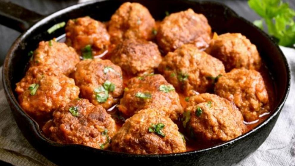 Receta de albóndigas de carne: fácil, práctica y rendidora.