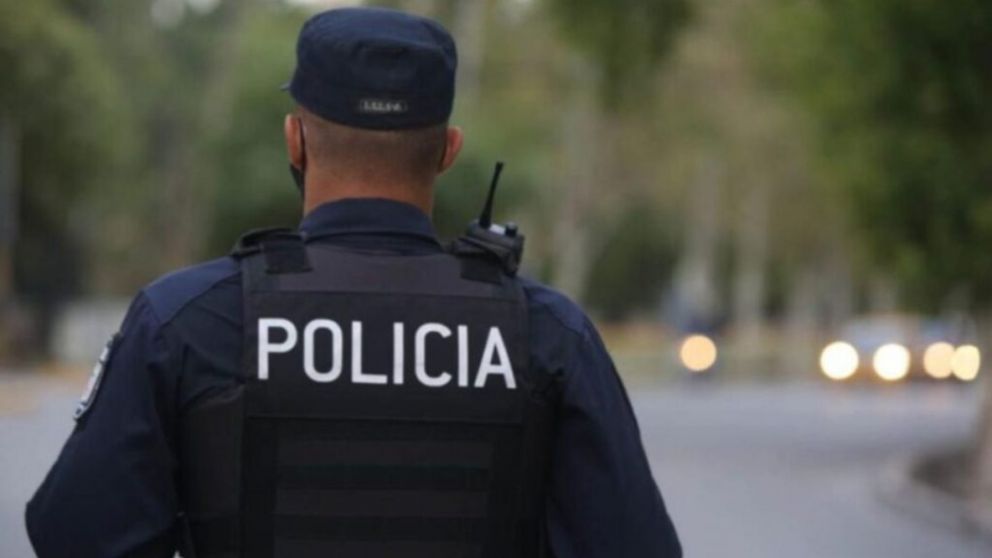 Se trata de un agente de la Policía de la provincia de Buenos Aires. (Imagen ilustrativa)