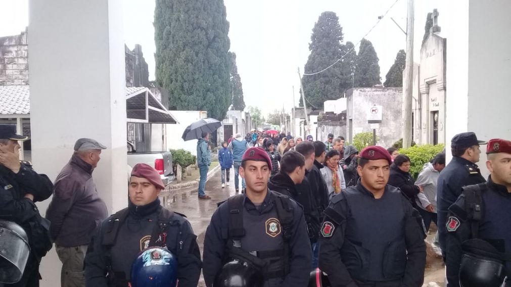 La Policía montó un gran operativo de seguridad. (@MarcoBustamante)