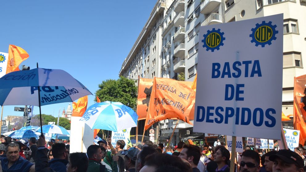 La UOM respaldó un nuevo paro general de la CGT.