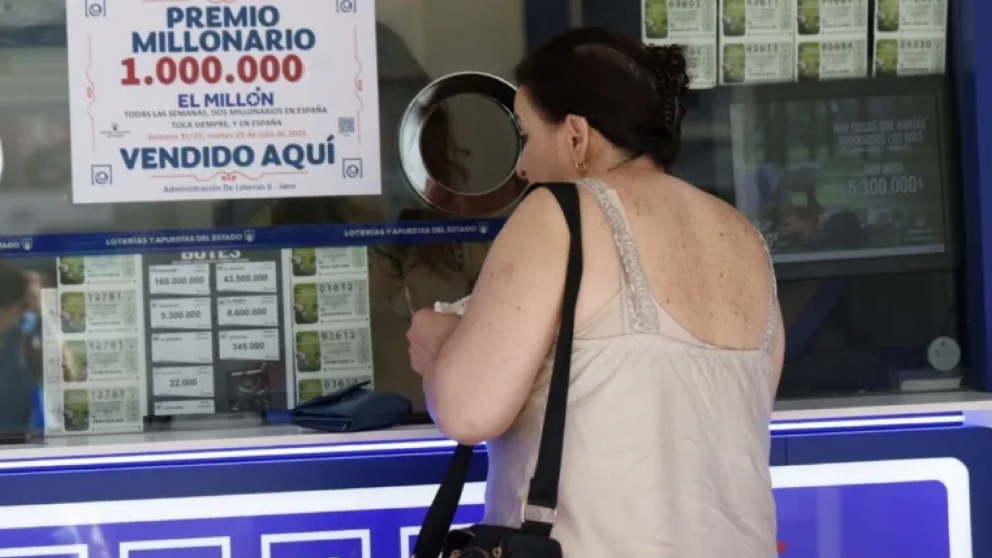 Sintió una conexión con la lotería, compró un boleto y ganó 700.000 dólares: "Irreal"