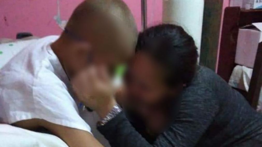 "Estoy bien mamá no llores", le dijo el menor a su progenitora.