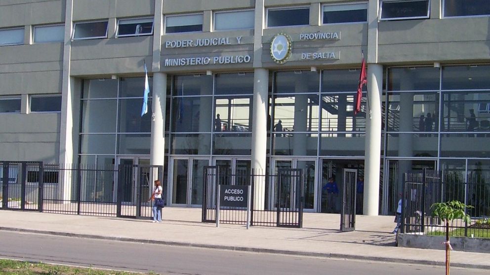 La justicia salteña condenó al abusador a una década en prisión.