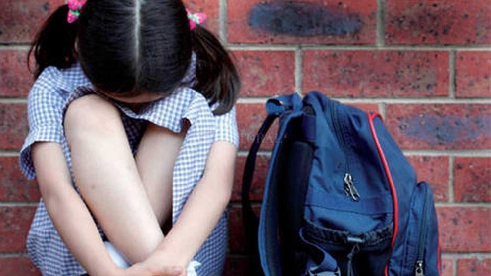 Al menos tres criaturas confesaron los ataques por parte el auxiliar docente.