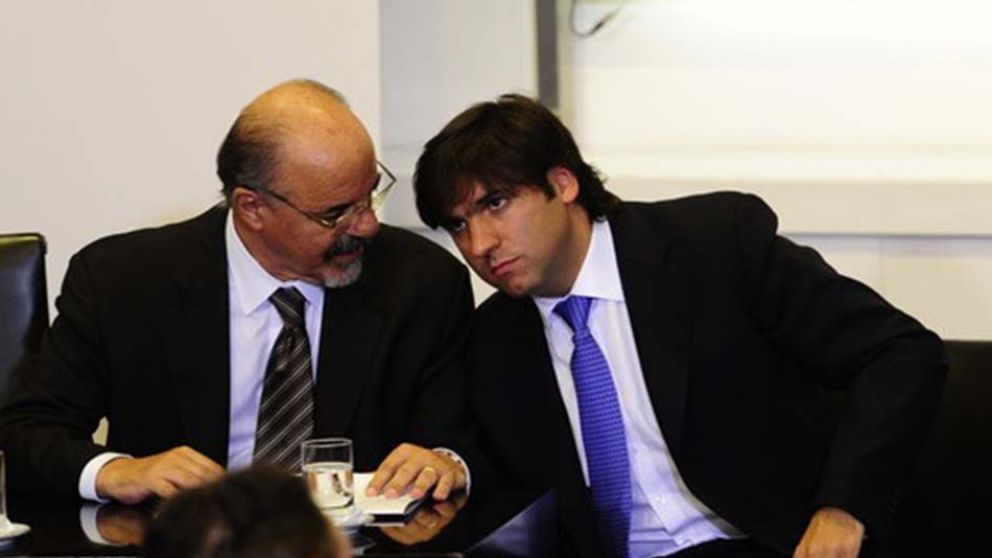 Tomada y Bossio, deberán explicar el ingreso de los hijos del piquetero K a Anses.