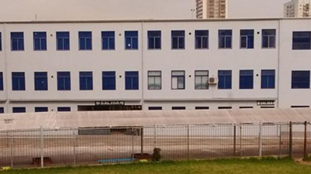 El frente del instituto Dalmacio Vélez Sarsfield.