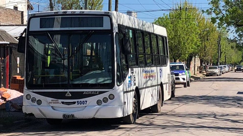 El menor manejó "como loco" y fue atrapado gracias al GPS del colectivo.