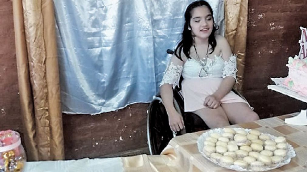 María de los Ángeles desbordó de felicidad.