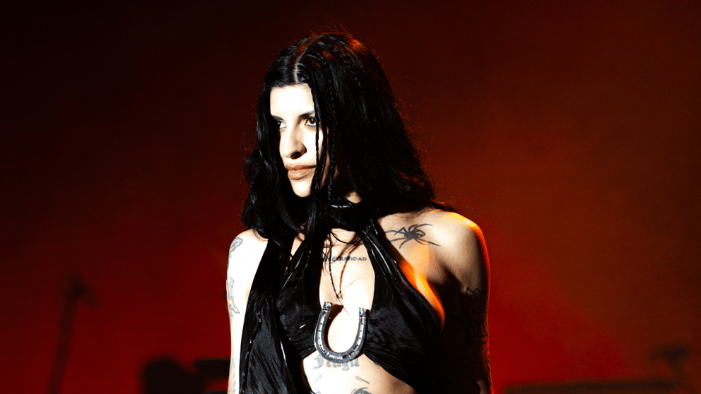 Cazzu emocion� a una multitud con su deslumbrante show en Jes�s Mar�a