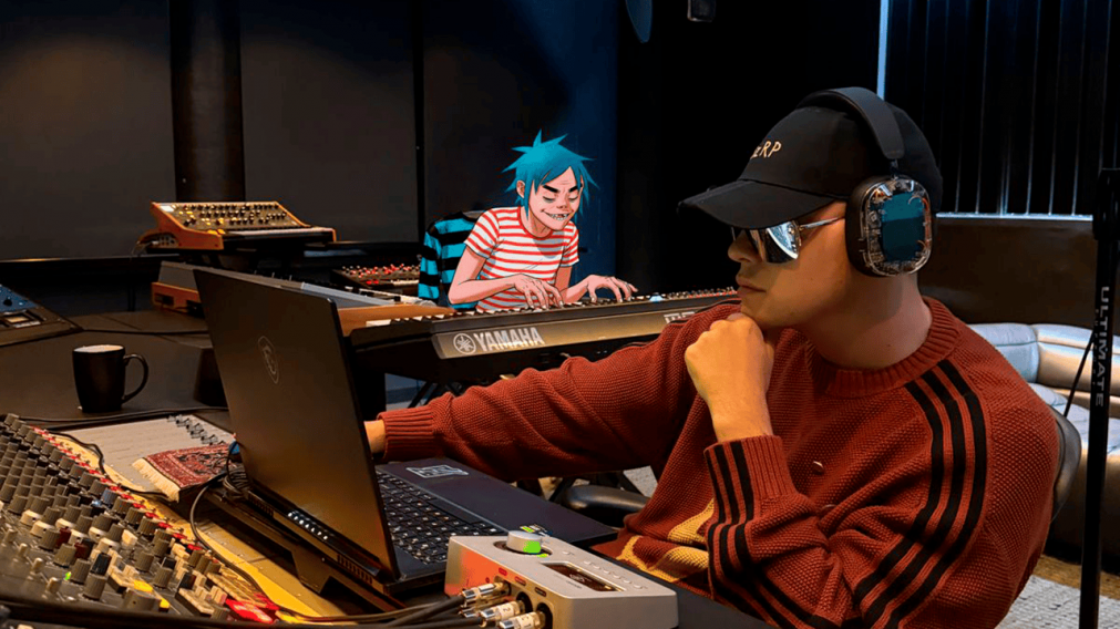Gorillaz presenta "Orange County" junto a Bizarrap y anuncia su nuevo álbum "The Mountain"