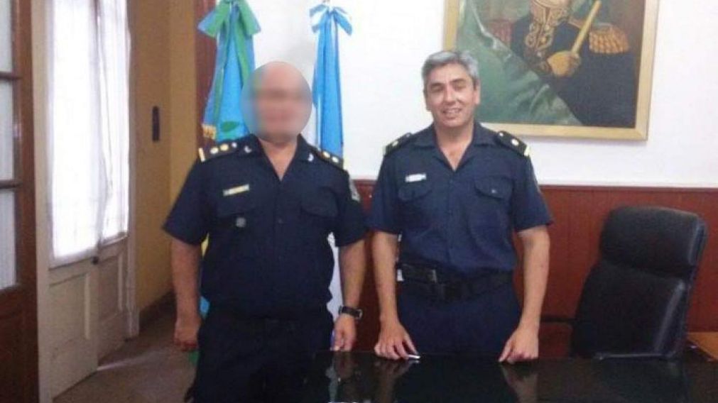 El policía separado fue identificado como Mauricio Etchegoyen.