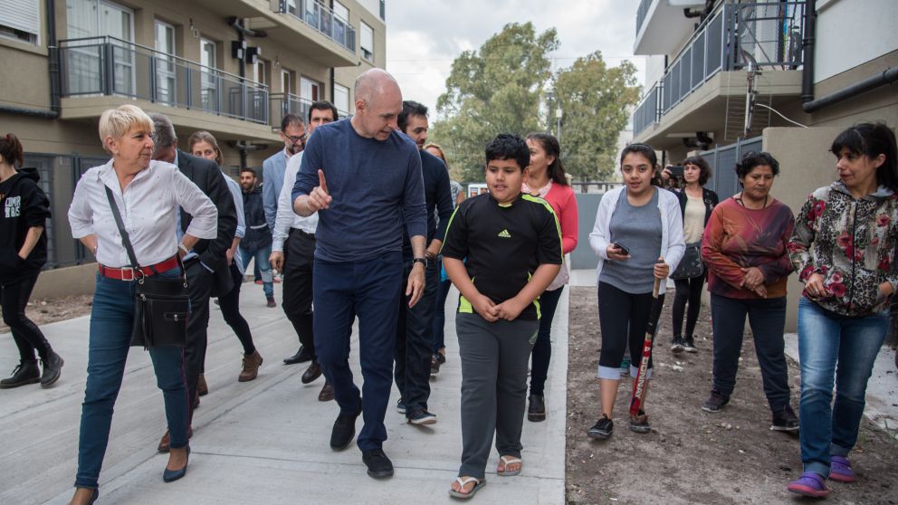 El jefe de gobierno porteño visitó el flamante barrio.