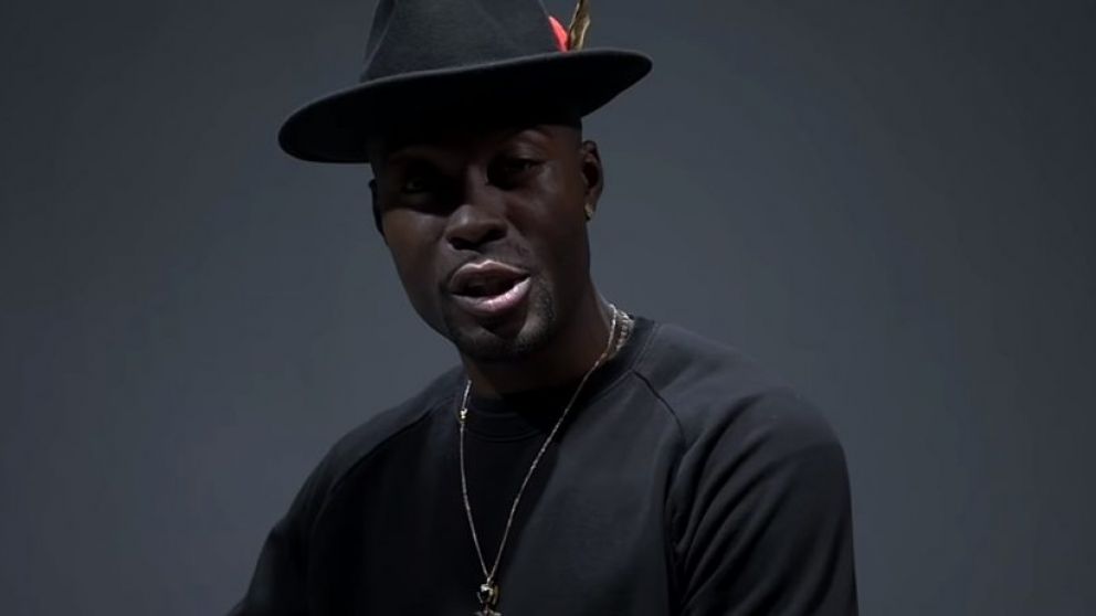 Nick Conrad podría recibir cargos por "provocación pública a cometer un crimen o un delito".