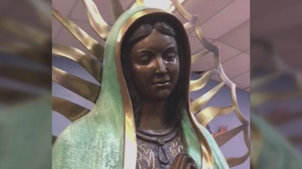 ¡Milagro!: filman a la virgen de Guadalupe llorando