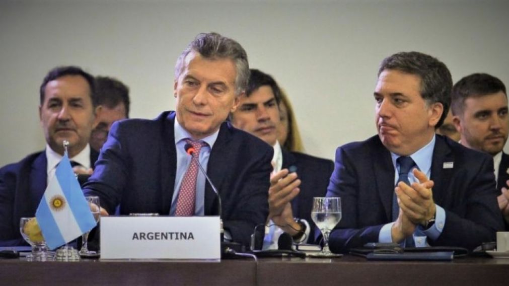 Con Macri en Nueva York, Caputo "se bajó de un barco que se hunde".
