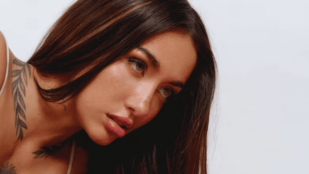 Maria Becerra, Mujer del Año: Glamour España la destaca como una de las artistas más influyentes del 2025