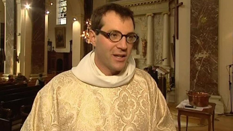 Sacerdote acusado de abuso sexual se suicidó en una iglesia