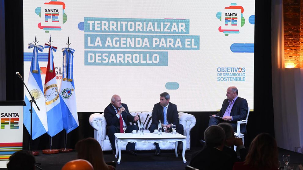 El gobernador de Santa Fe junto a su par de San Juan, discutieron sobre los llamados objetivos del milenio..