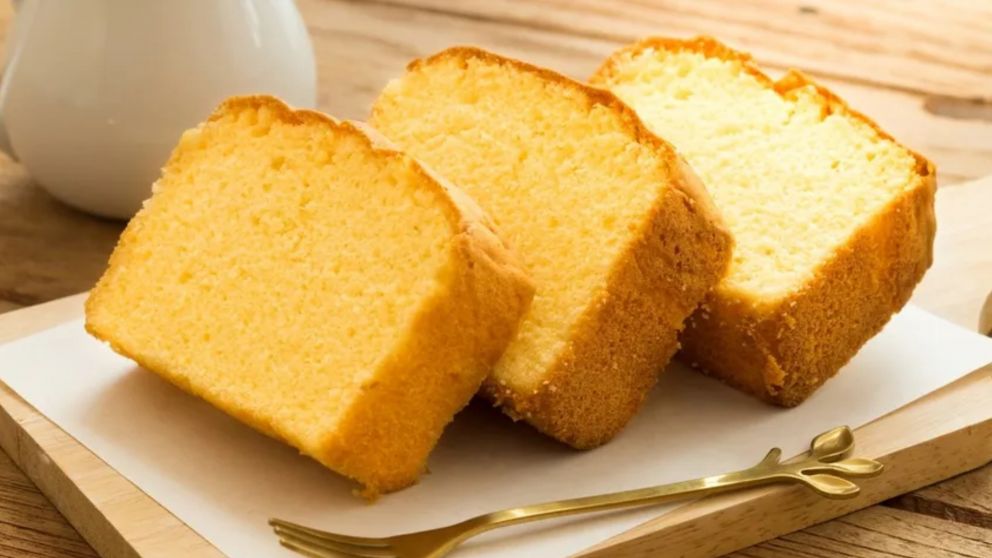 Receta de budín de vainilla: liviano y húmedo, sin harina ni manteca.