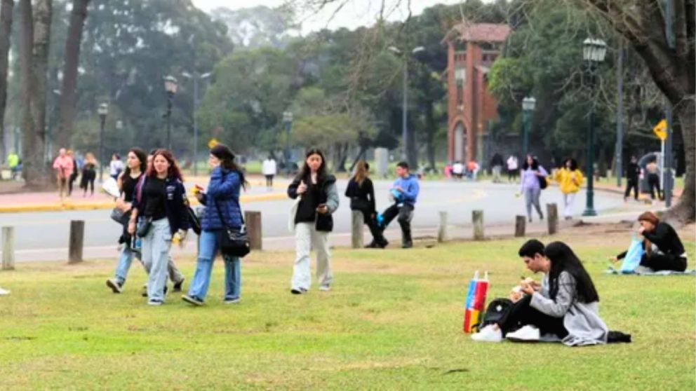 Clima de locos en Buenos Aires: el pronóstico anticipa una mini "primavera" en la Ciudad, y luego un descenso en la temperatura. ¿A partir de cuándo? (Imagen ilustrativa).