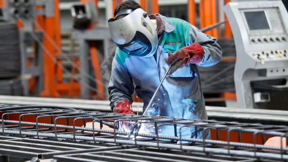 Los trabajadores metalúrgicos también tienen su merecido día (Imagen ilustrativa).