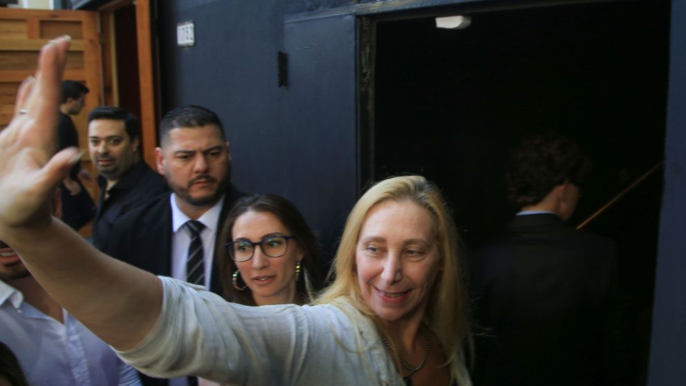 La funcionaria y hermana del presidente está en la mira de los opositores de la Cámara baja.