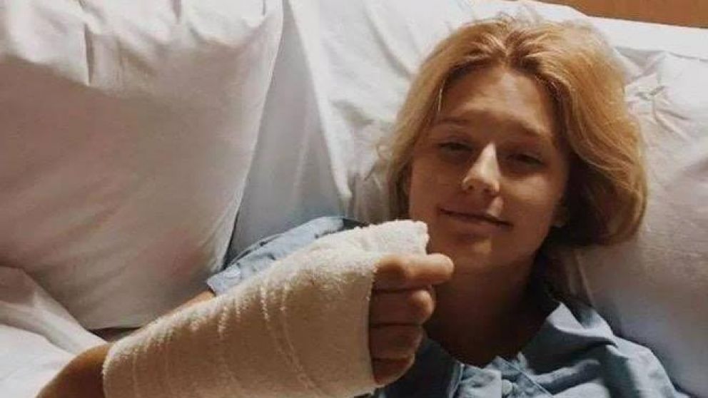 Courtney Whithorn, intervenida quirúrgicamente por la infección.