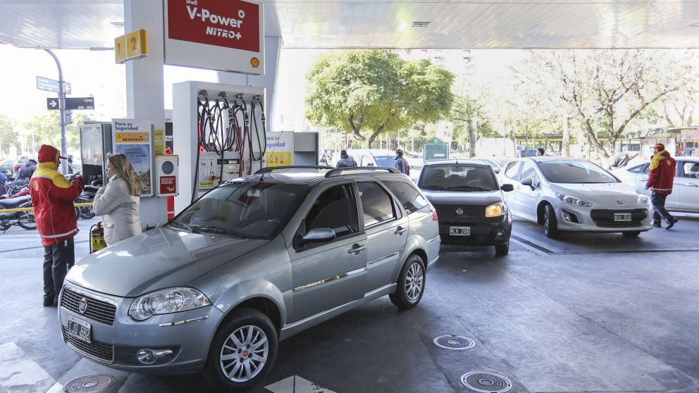 En varios puntos del interior la Premium supera los 40 pesos.