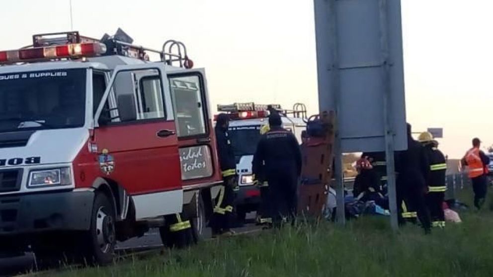 Micro perdió el control en ruta 14: hay 3 muertos y más de 20 heridos