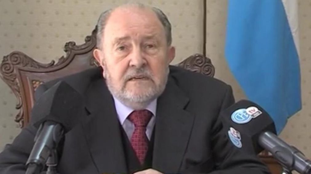 Carlos Verna, anunció que padece cáncer y que será una dura pelea contra la enfermedad.