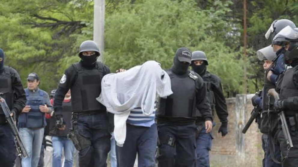 Uno de los detenidos.