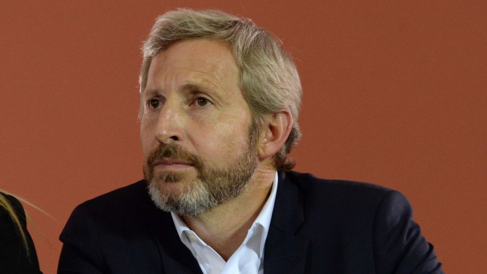 Frigerio se solidarizó con los familiares del joven muerto (Nahuel Ventura-Diario Crónica).