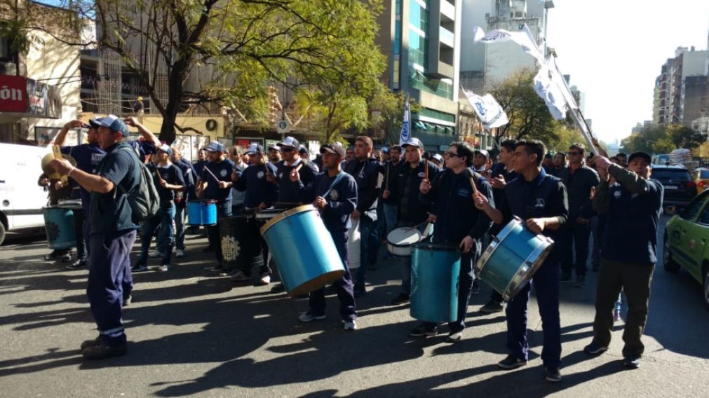 En C�rdoba, hubo protestas desde temprano para pedir mejora salarial.