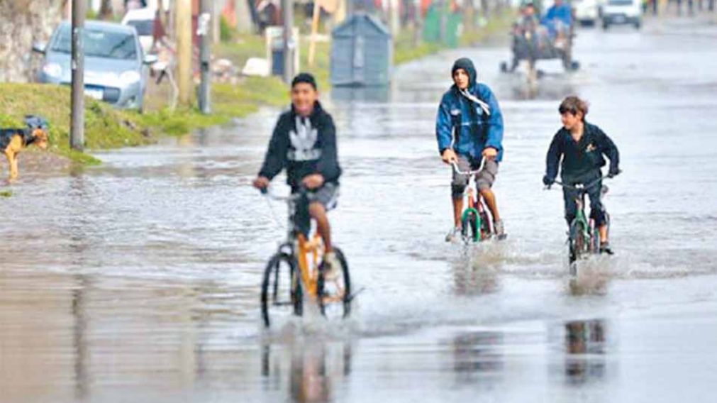 En Quilmes y Tigre padecieron las inundaciones.