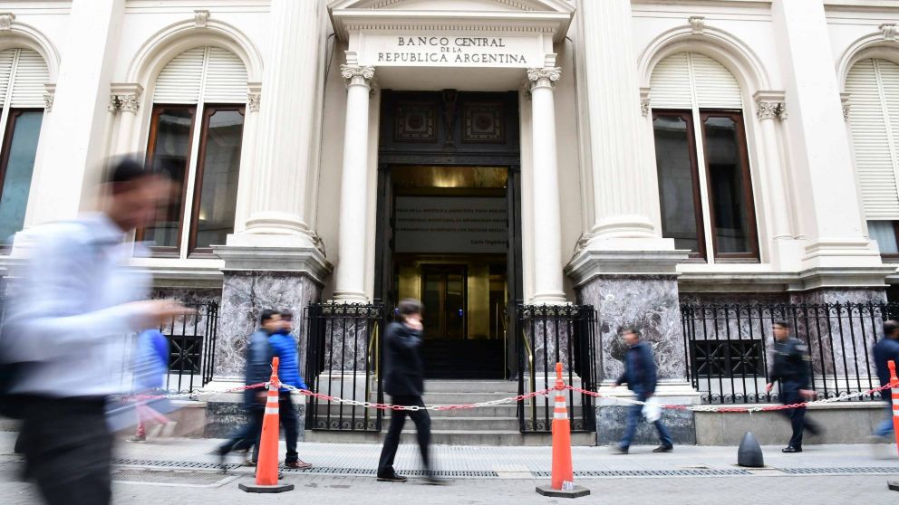 El Banco Central licitó 500 millones de dólares. (Jonatan Moreno/Diario Crónica)