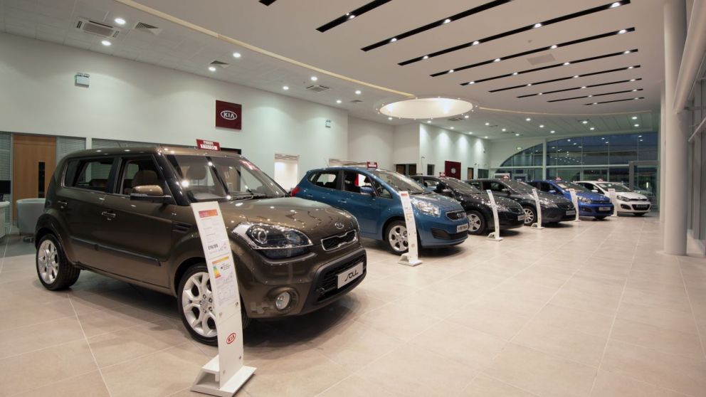 Los nuevos modelos vuelven a ajustarse siguiendo al dólar.