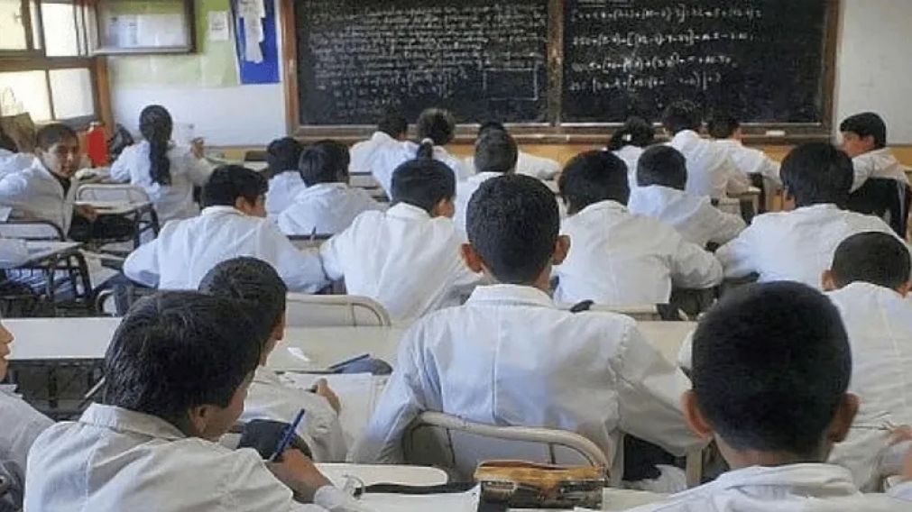 Cómo solicitar la Ayuda Escolar Anual 2026.