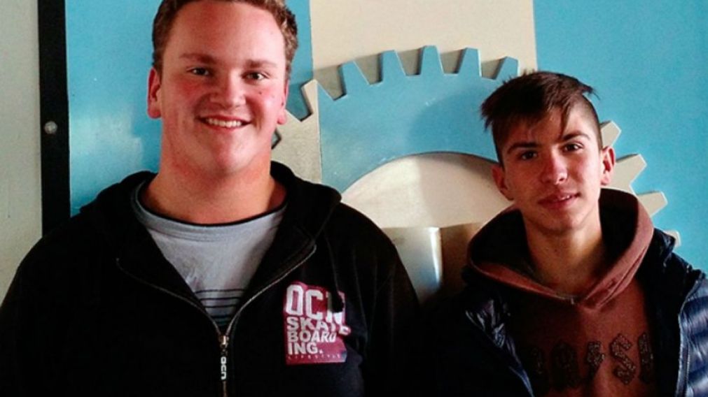 Mateo y Dylan, un ejemplo de honestidad.