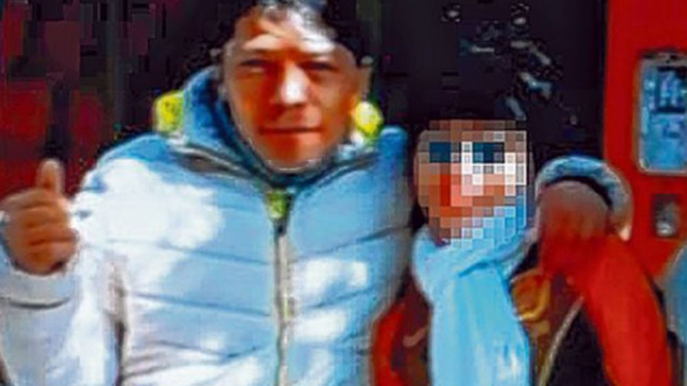 Osvaldo Rodríguez junto a su hija de 15 años, la última vez que se vieron. (Gentileza La Capital)