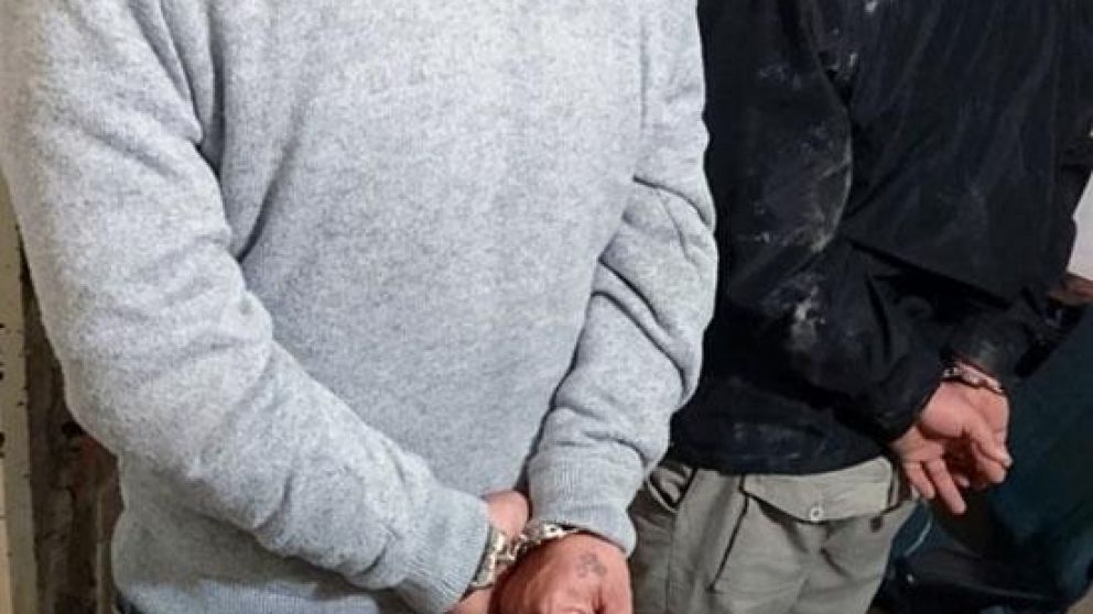 Los dos delincuentes detenidos.