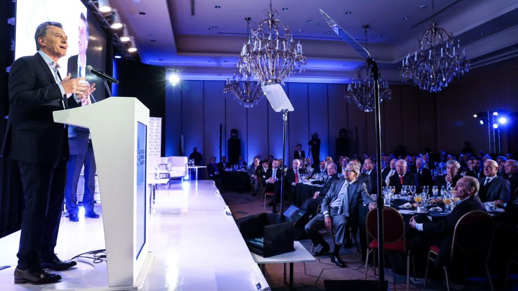 En su discurso, Macri aludi� por elevaci�n a su primo Angelo Calcaterra (Presidencia)