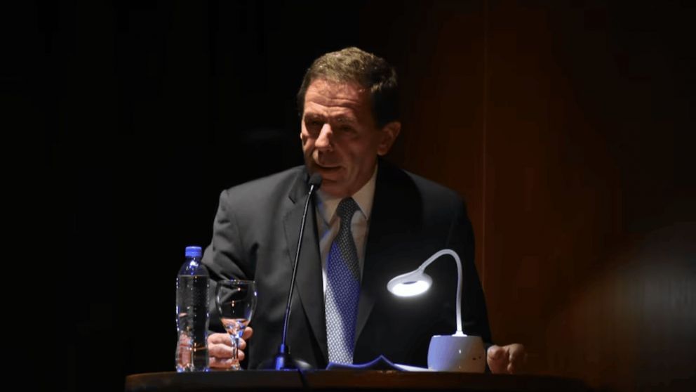 El juez de Comodoro Rivadavia, Javier Leal de Ibarra, fue reelegido por unanimidad